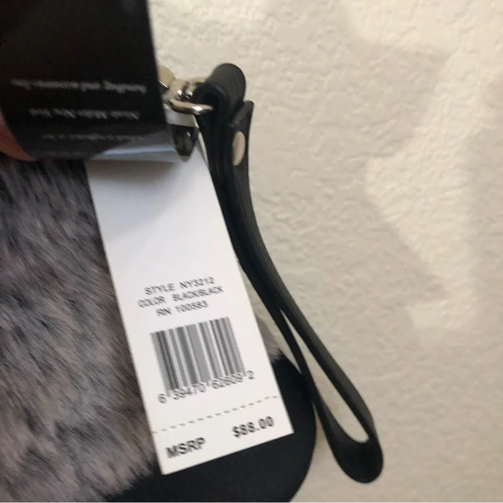 Nicole Miller Faux Fur Foldover Purse Handbag Charm Black NWT $88 - Picture 4 of 13